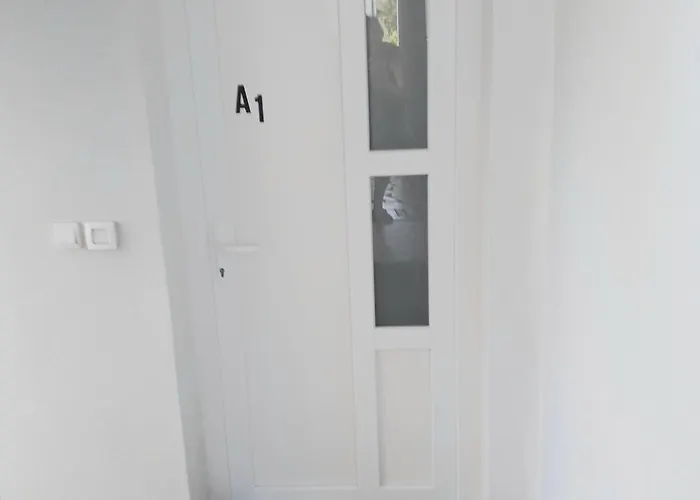 Ondina Apartment *